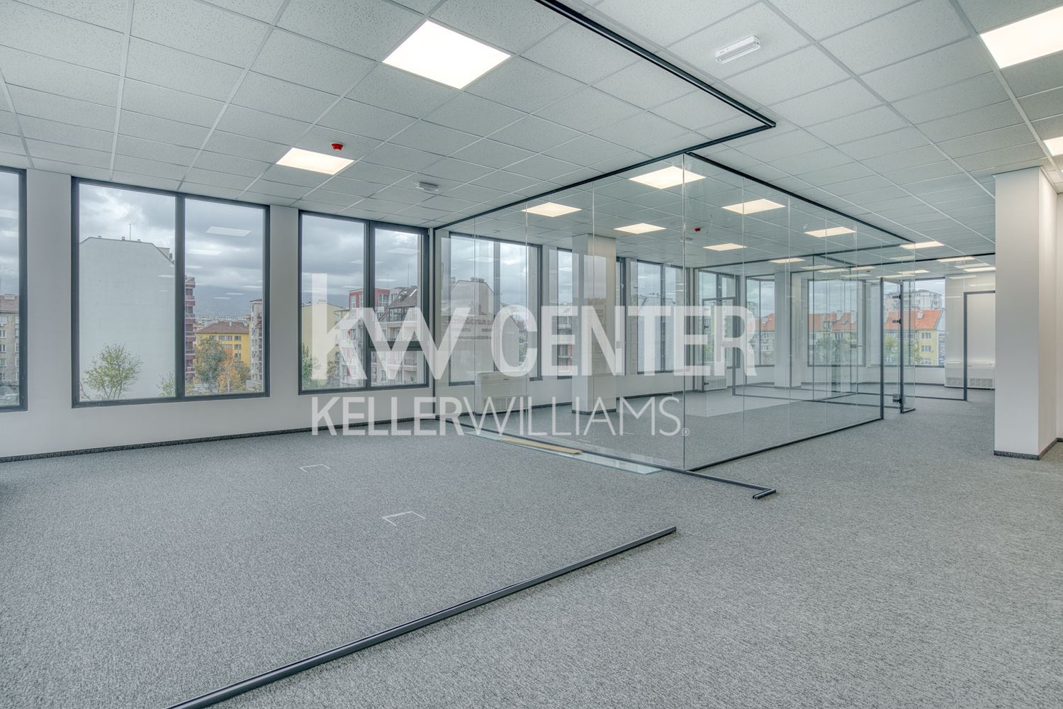 335 m² офис под наем