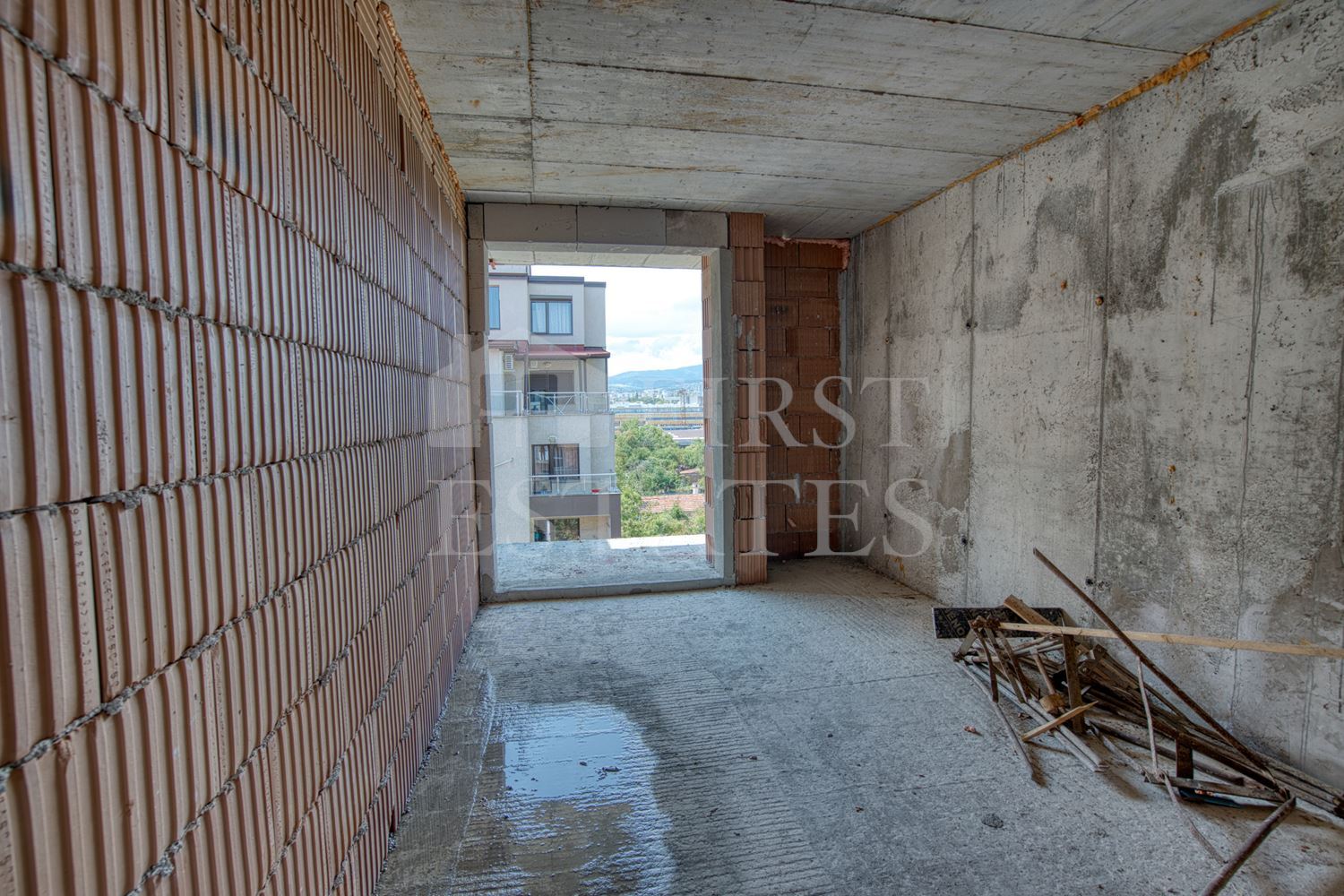 Maisonette for sale