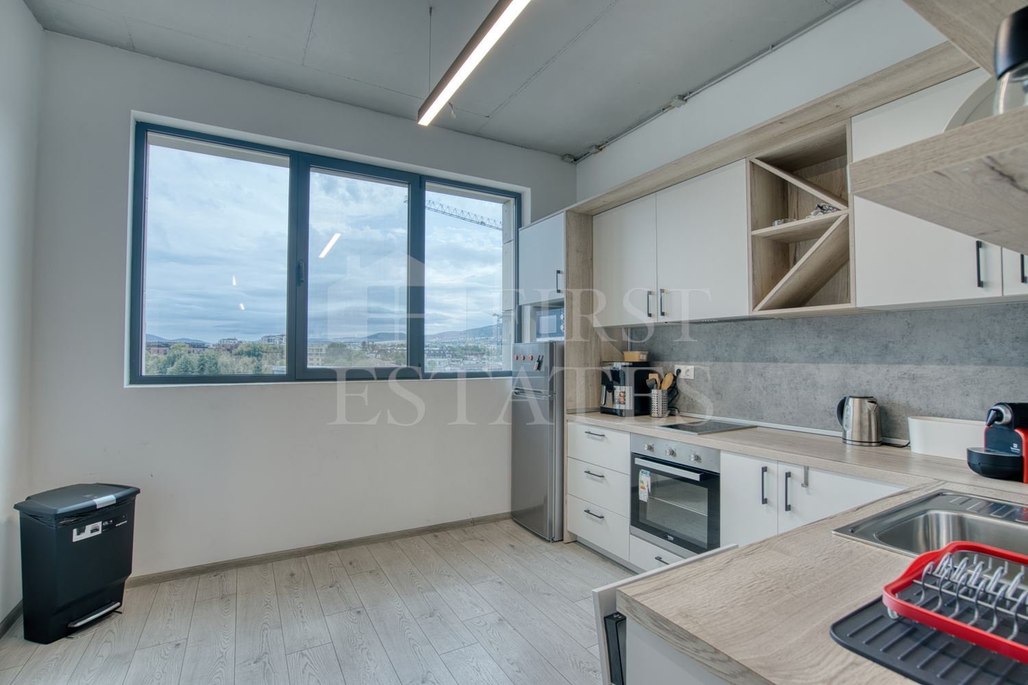 266 m² офис за продажба