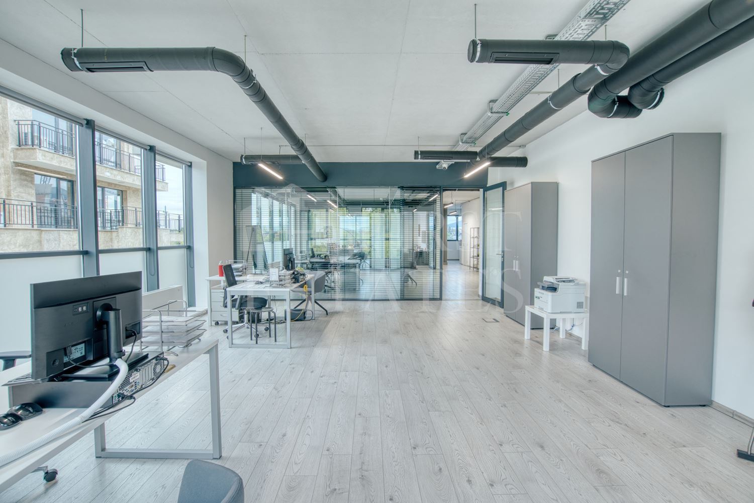 266 m² офис за продажба