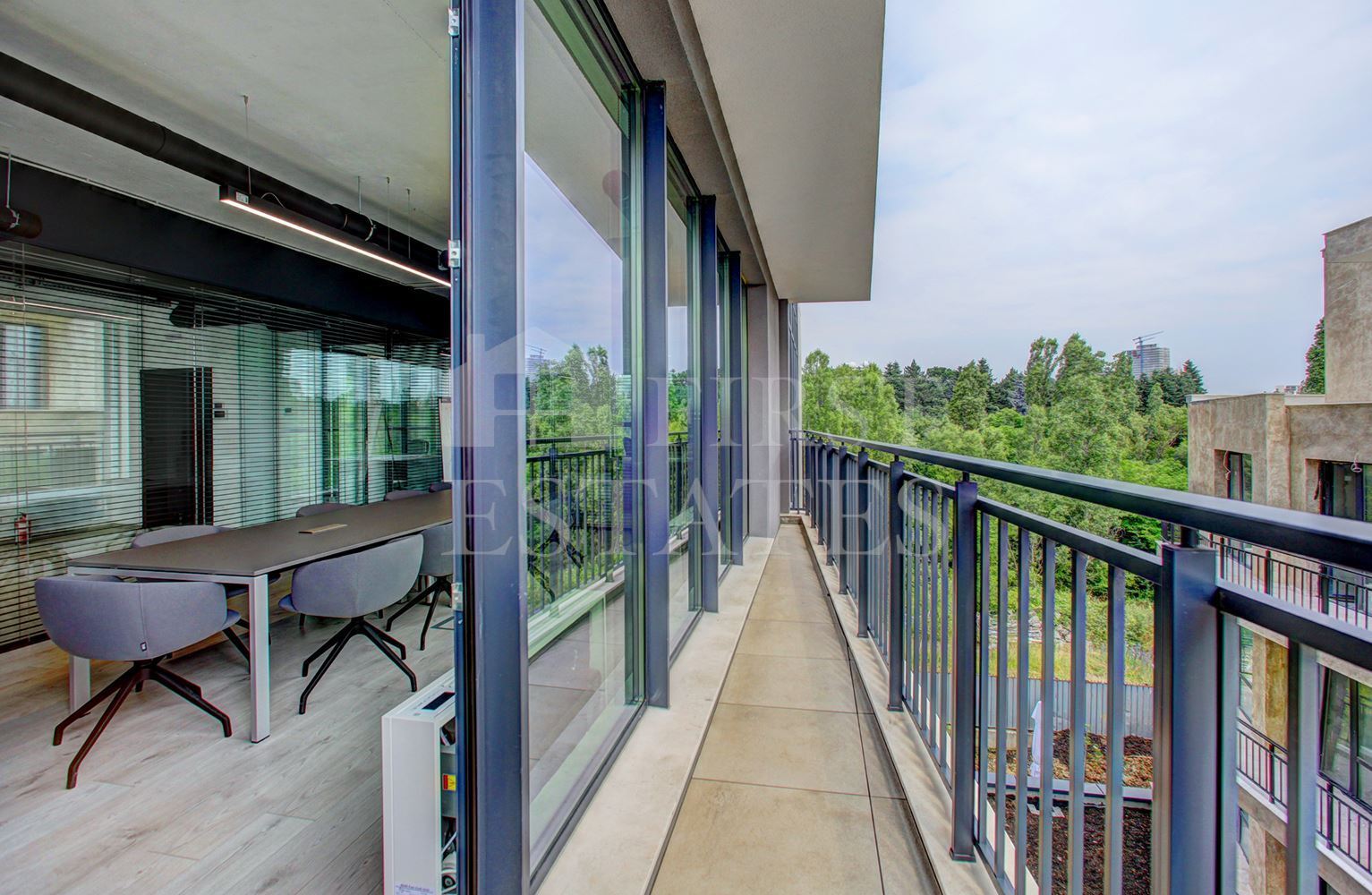 266 m² офис за продажба