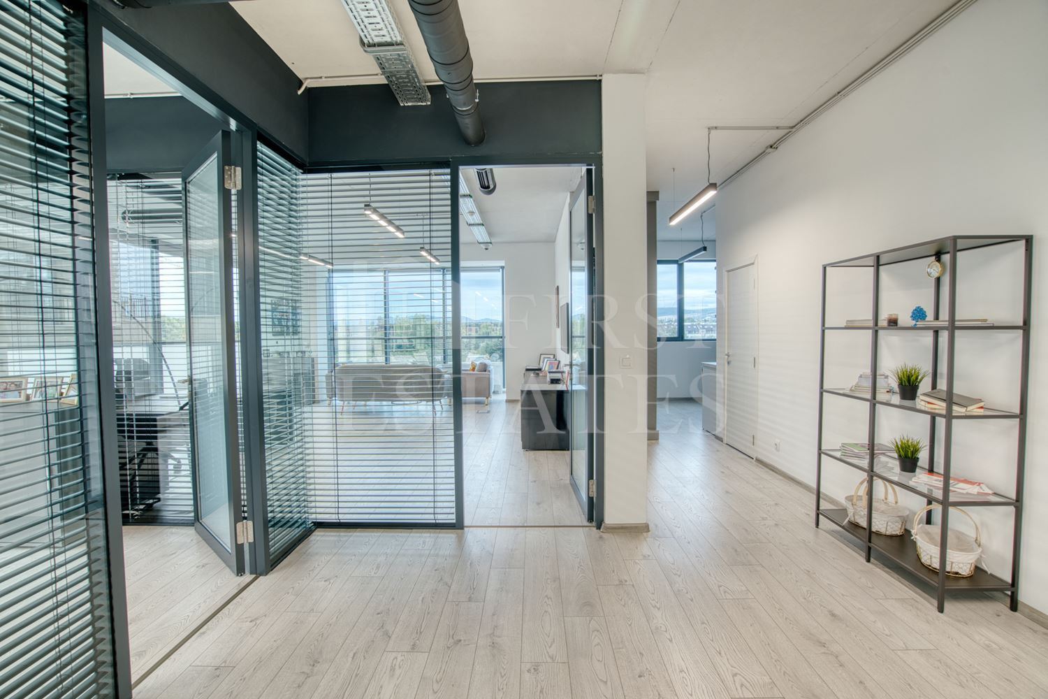 266 m² офис за продажба
