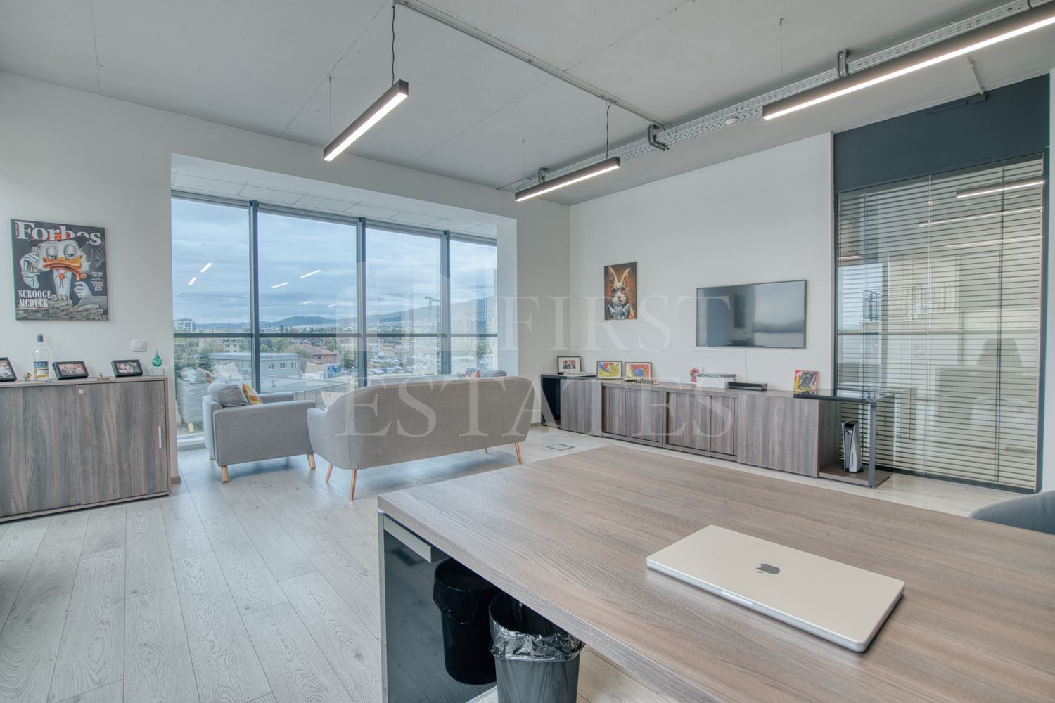 266 m² офис за продажба
