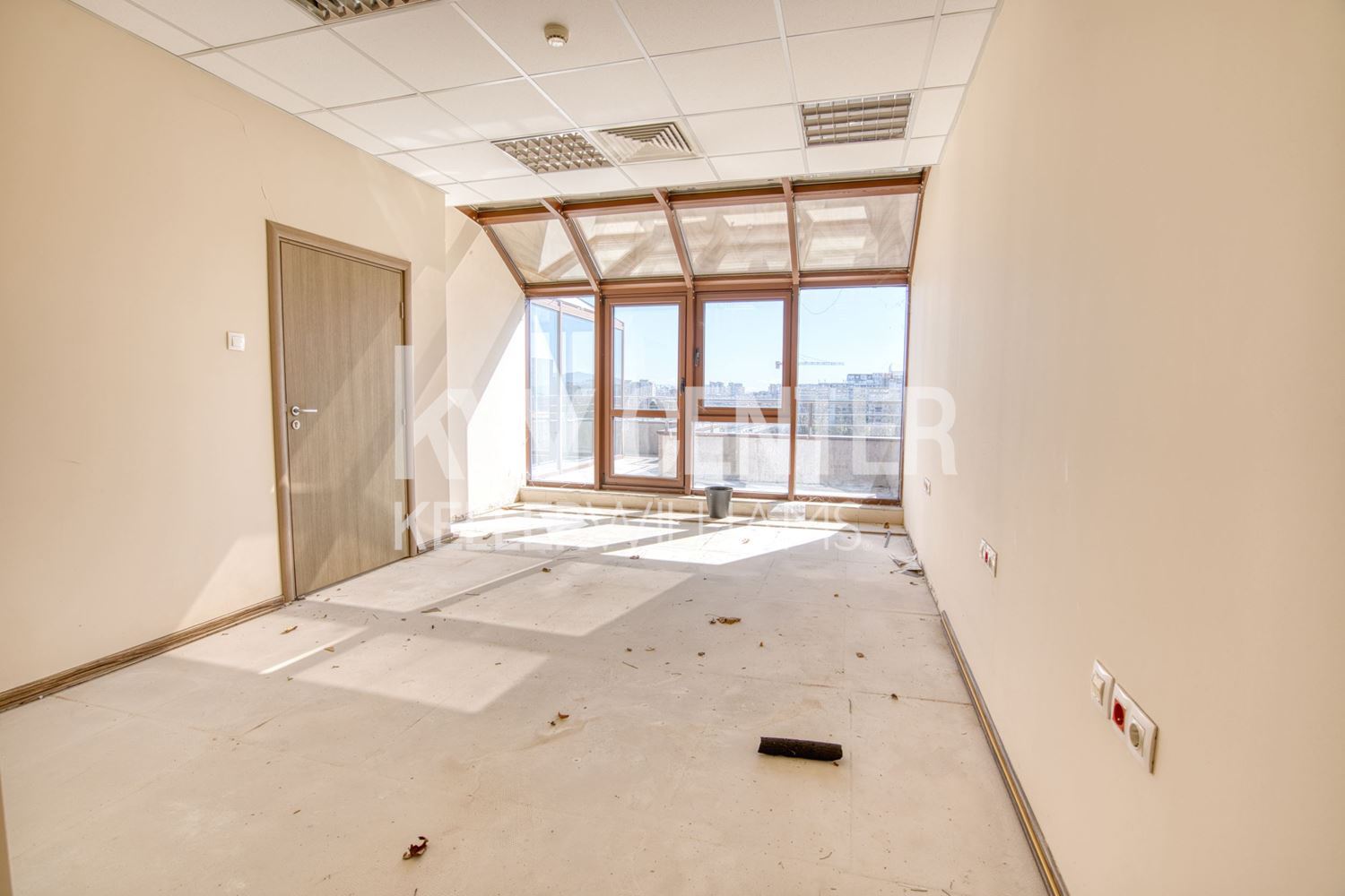 180 m² офис арендовать