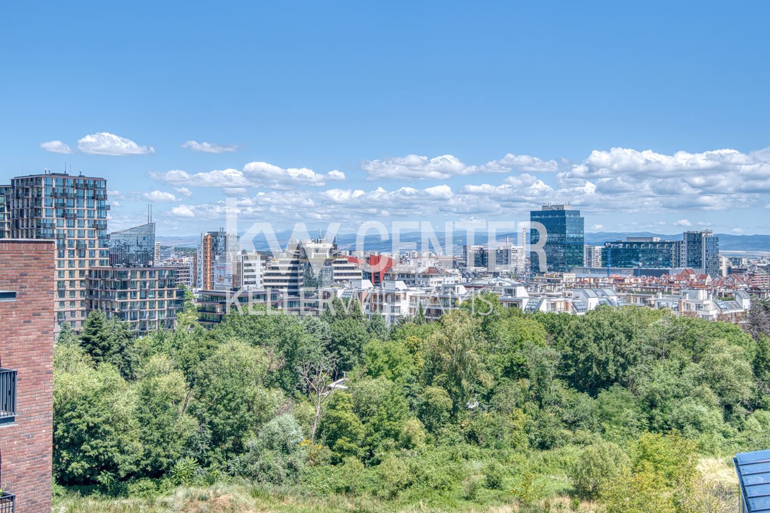 5 комнатный квартира продается