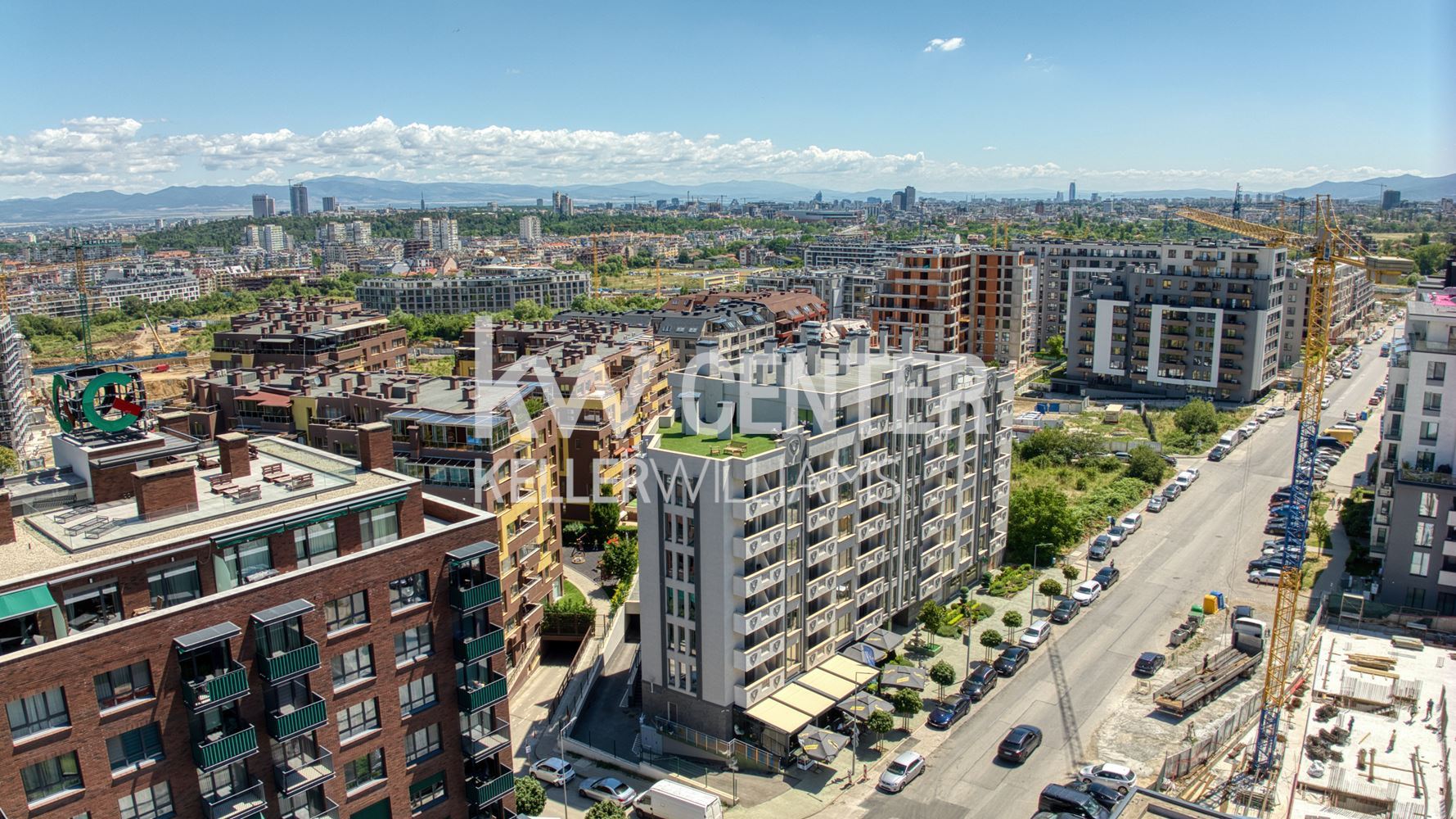 5 комнатный квартира продается