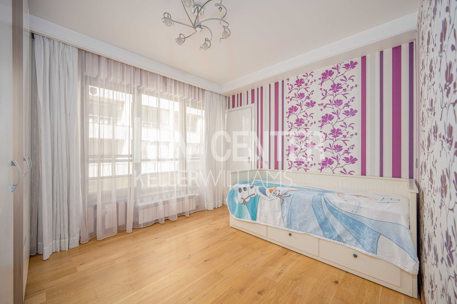 2 bedroom apartment