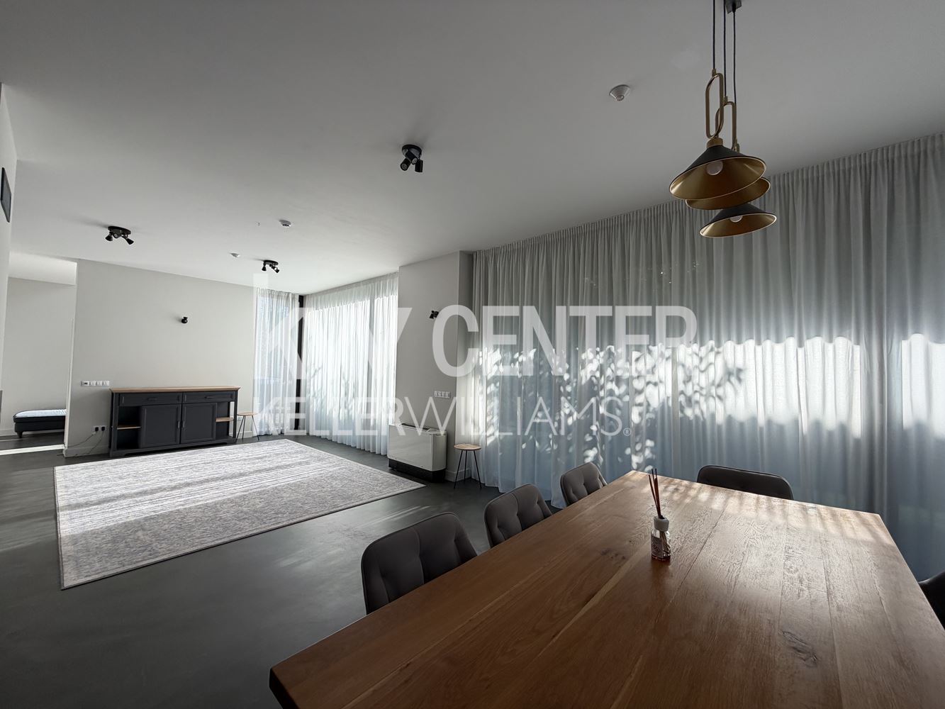 4 bedroom house for rent