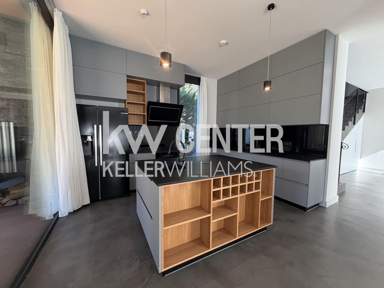 4 bedroom house for rent