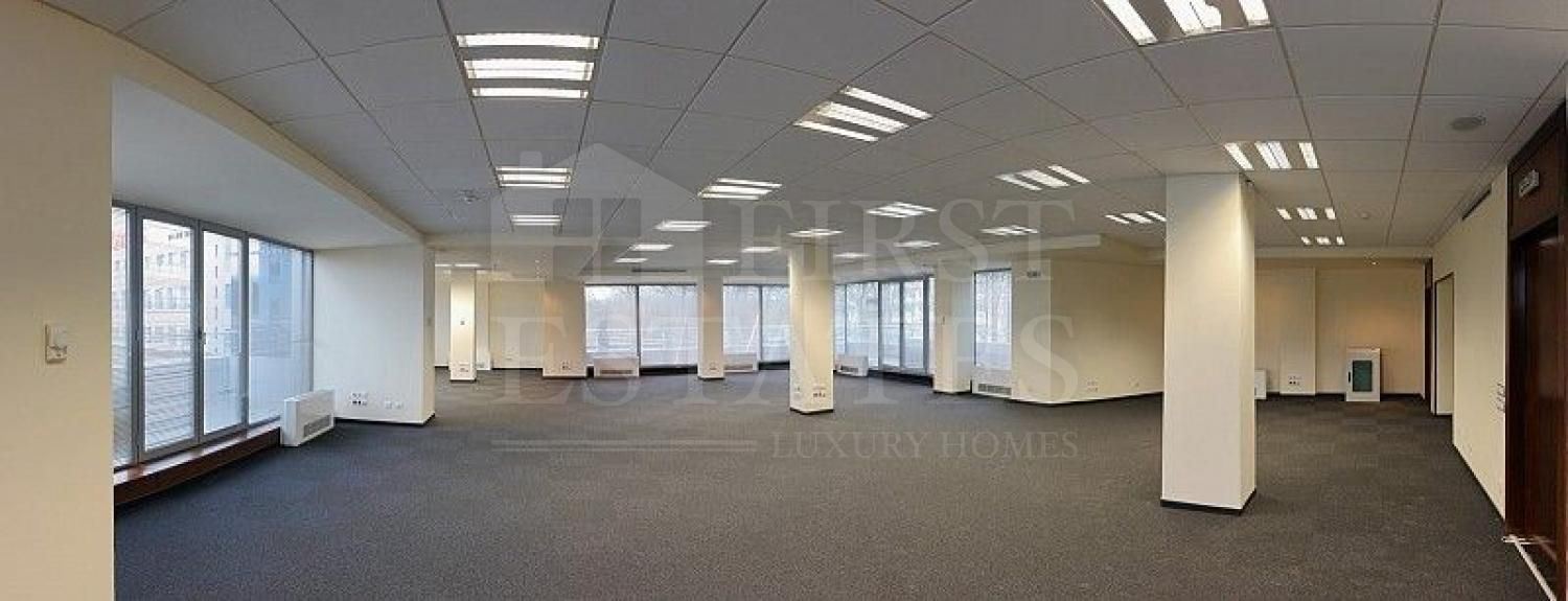 369 m² офис арендовать
