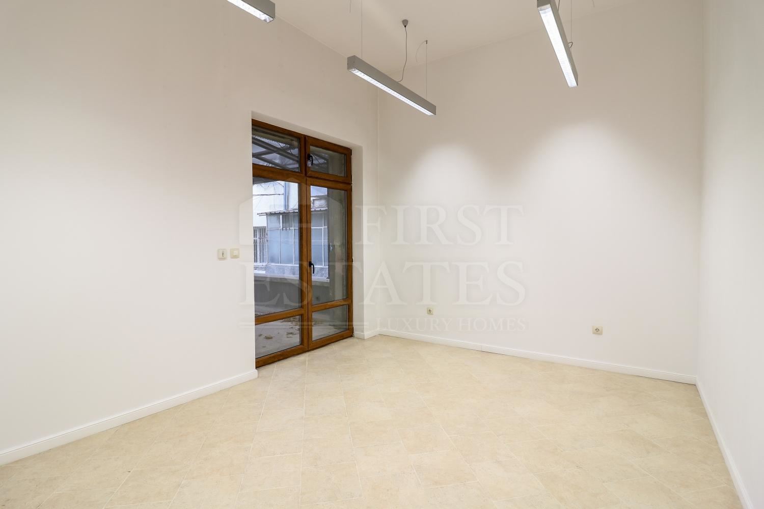 470 m² office for rent