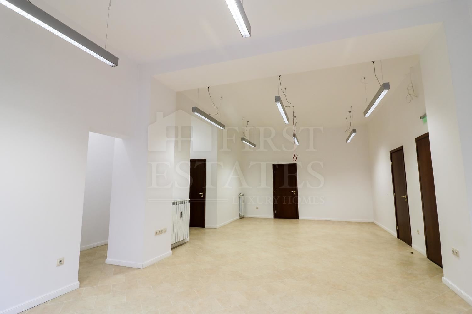 470 m² office for rent