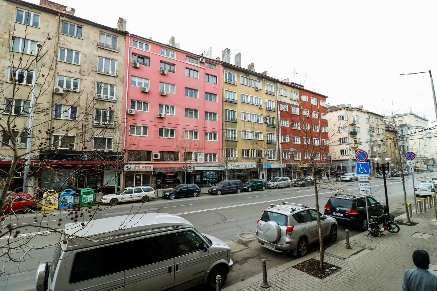 470 m² office for rent