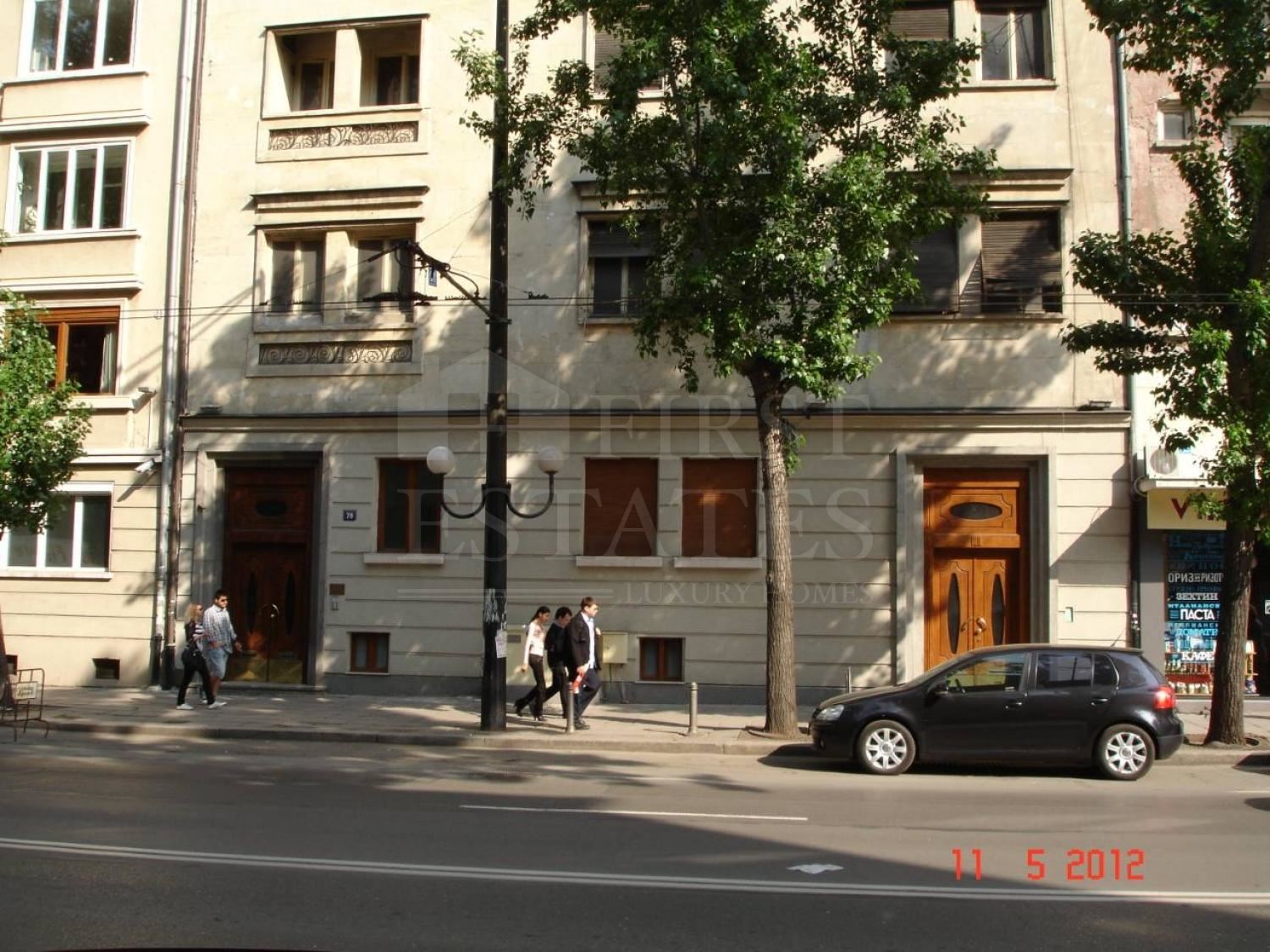 470 m² office for rent