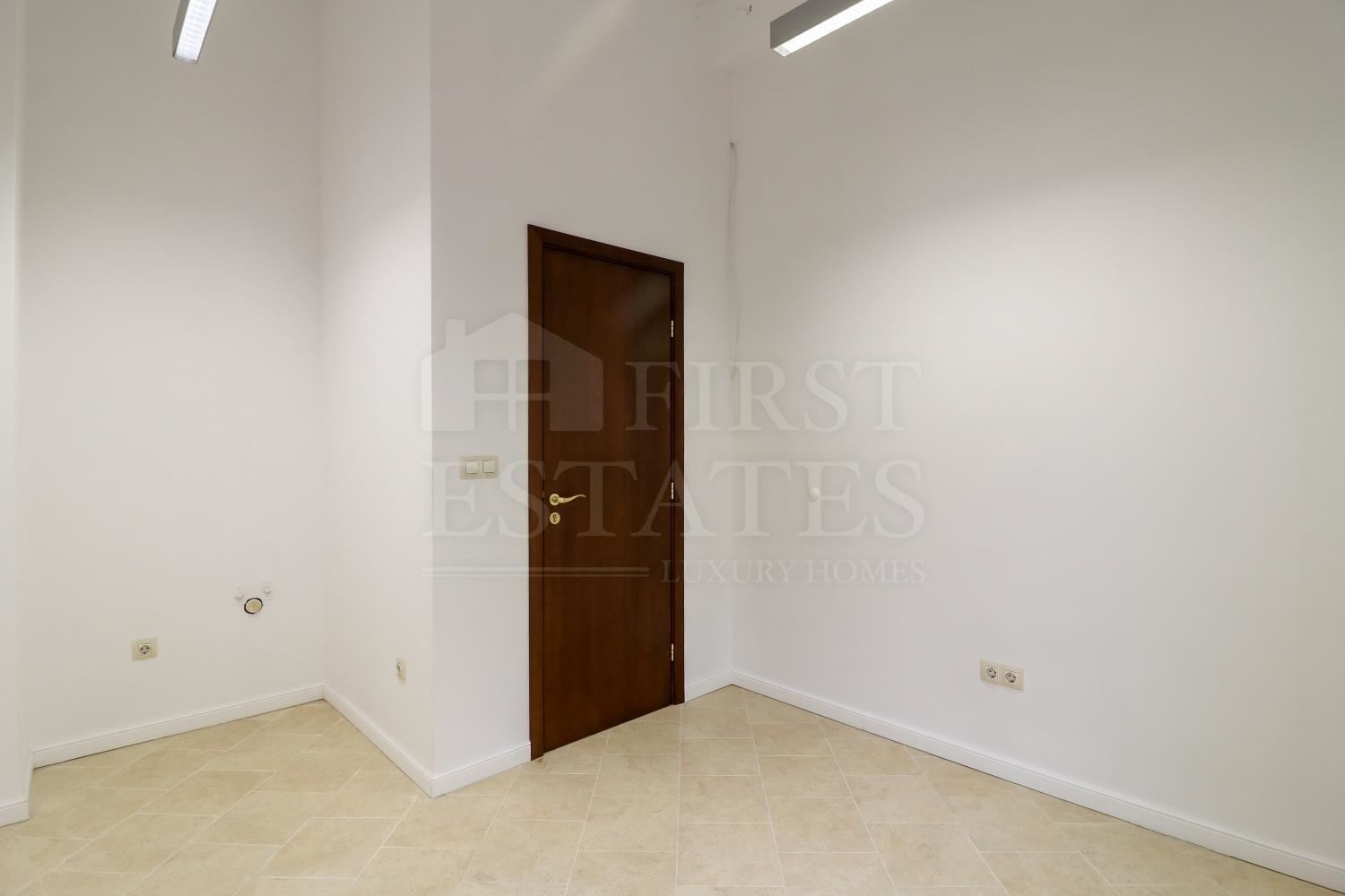 470 m² office for rent