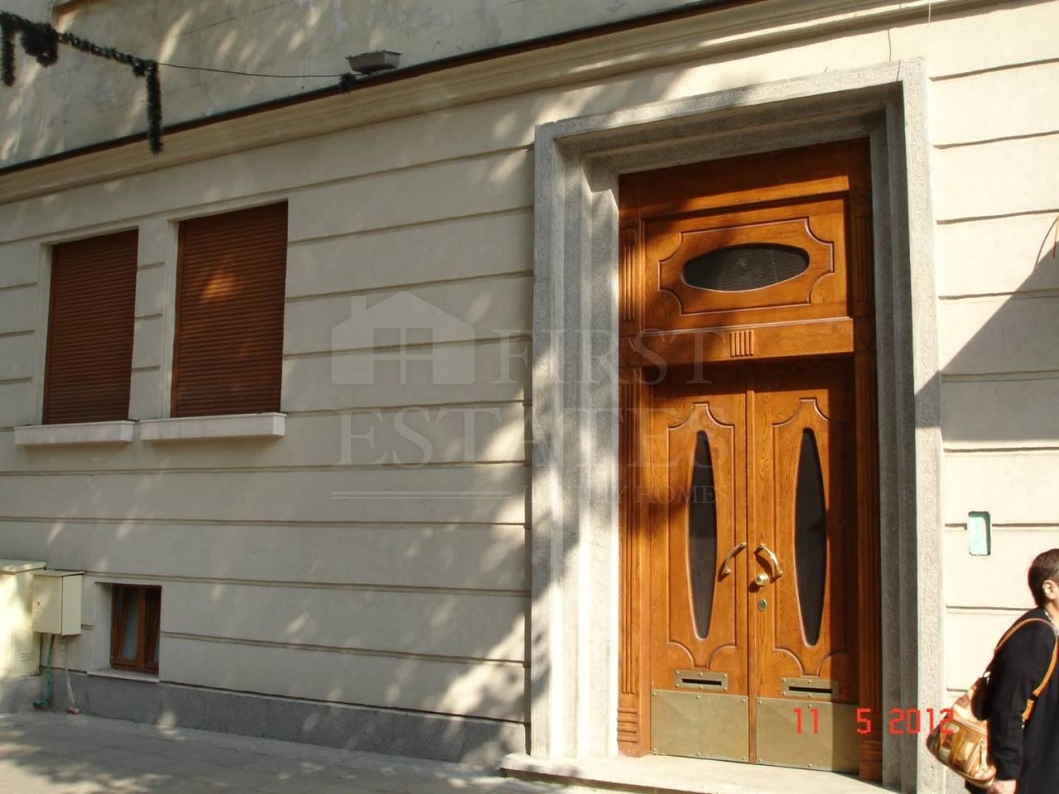 470 m² office for rent