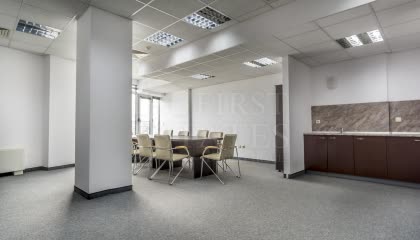 328 m² офис продается