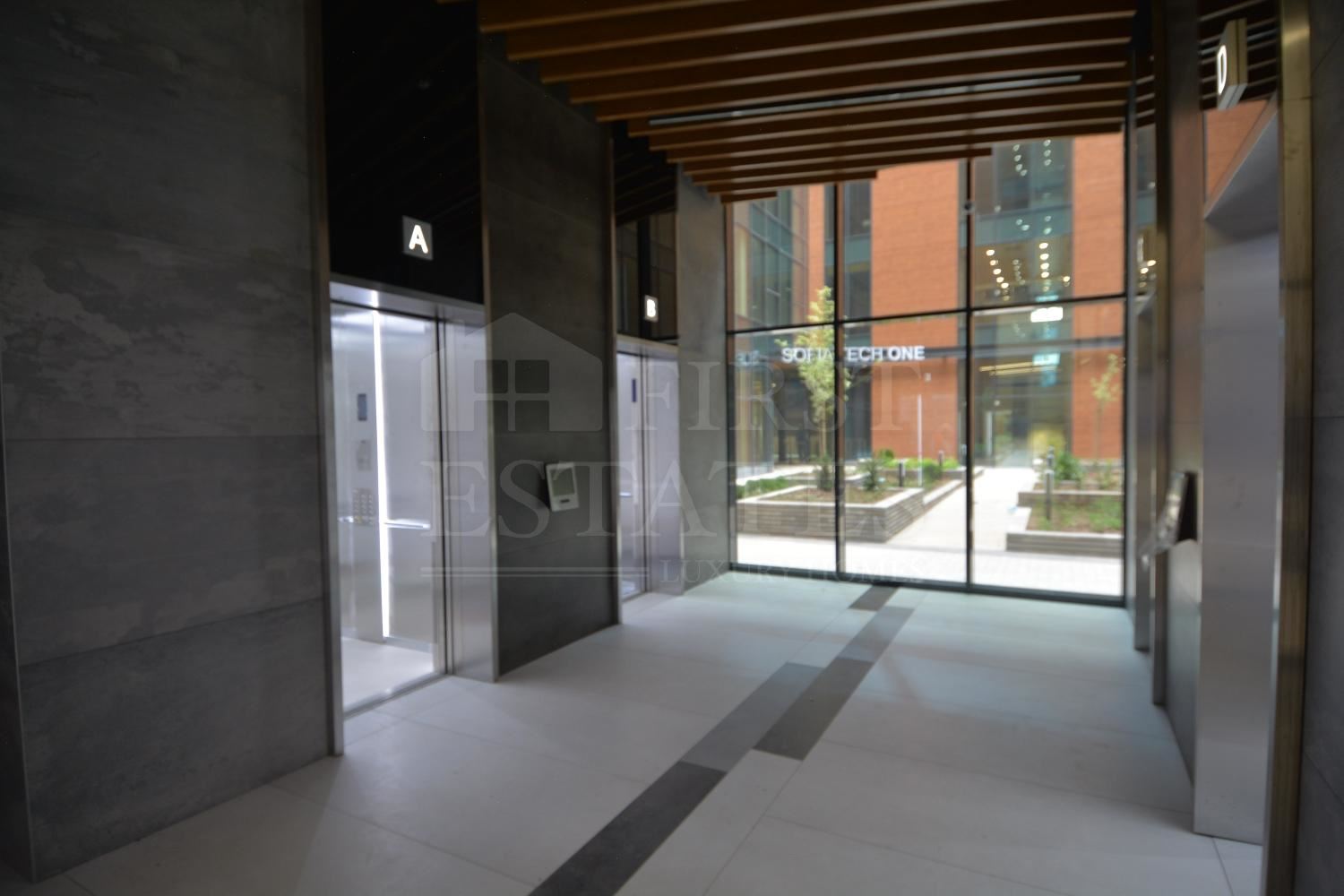 2600 m² офис под наем