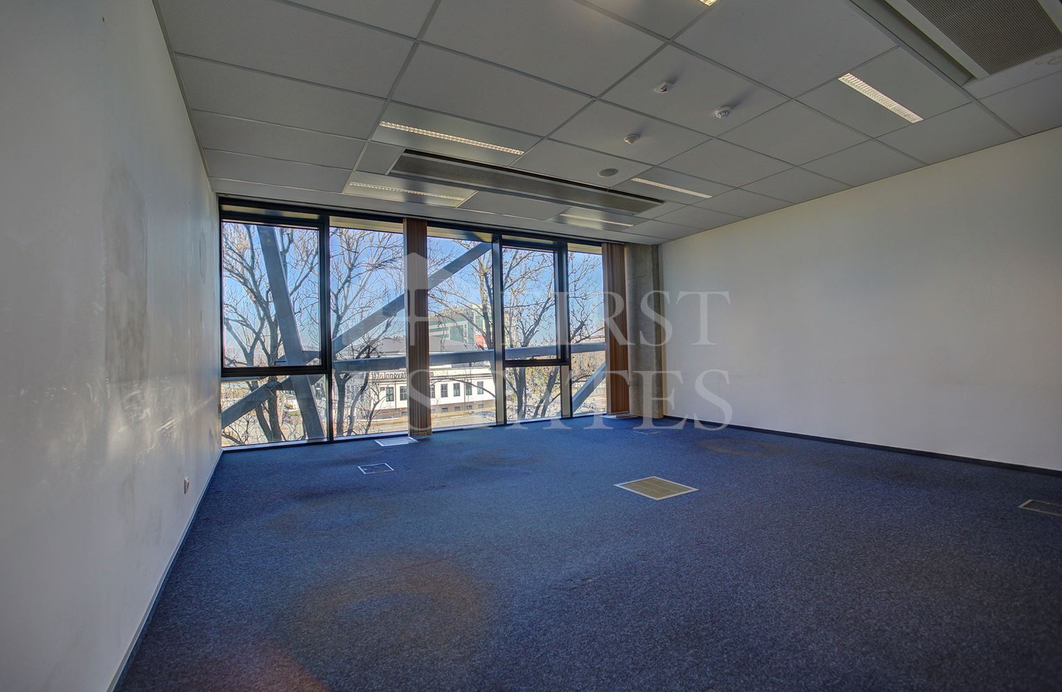 500 m² офис арендовать