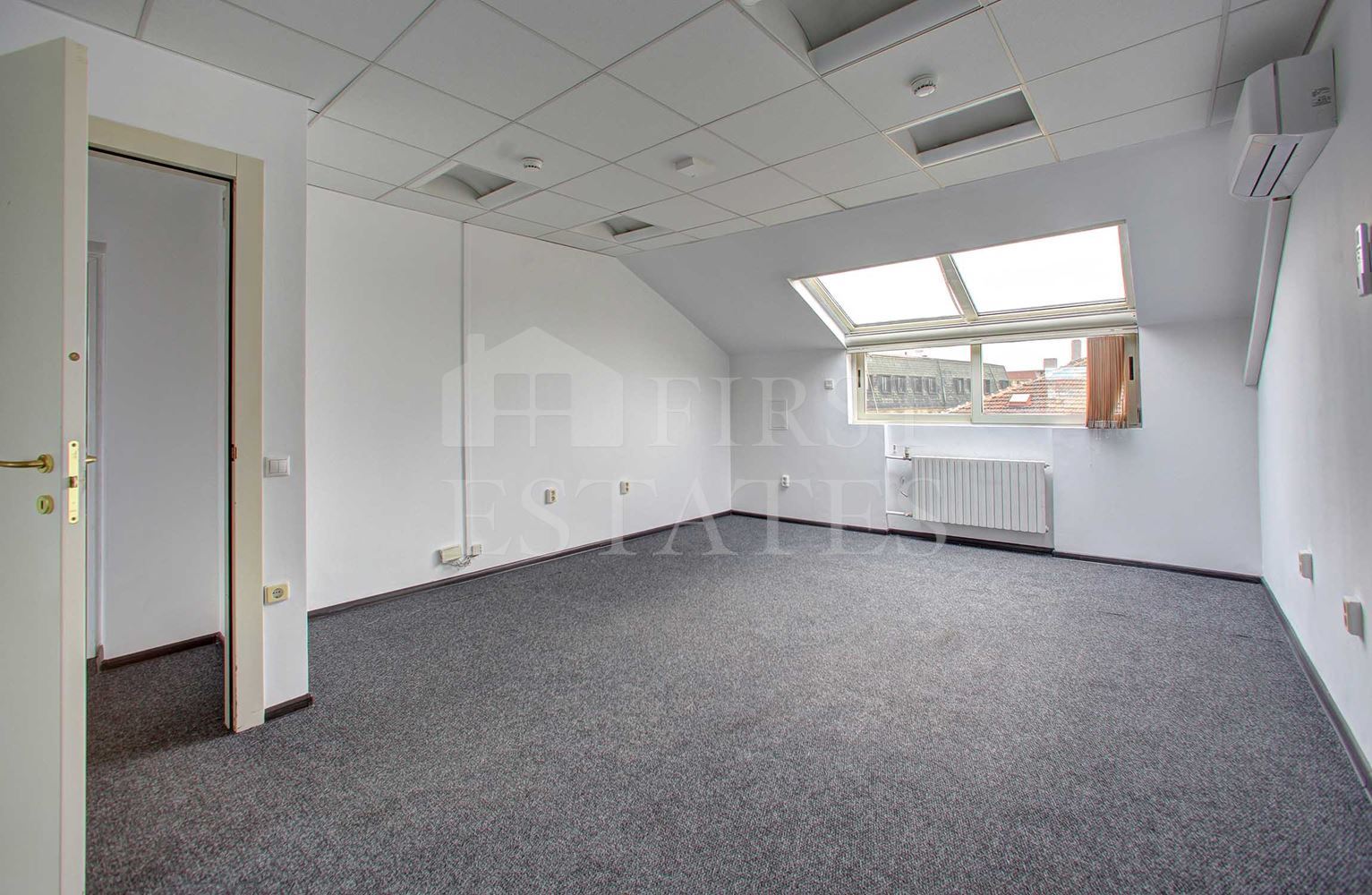 180 m² office for rent