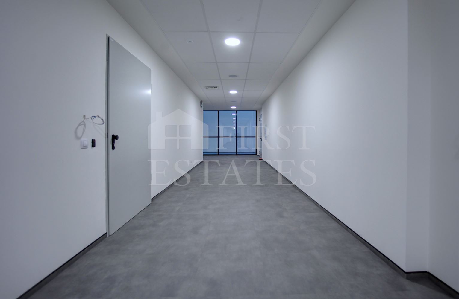 586 m² офис арендовать