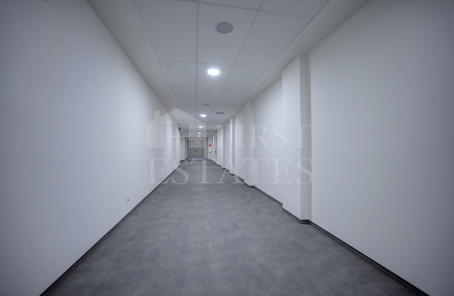586 m² офис арендовать