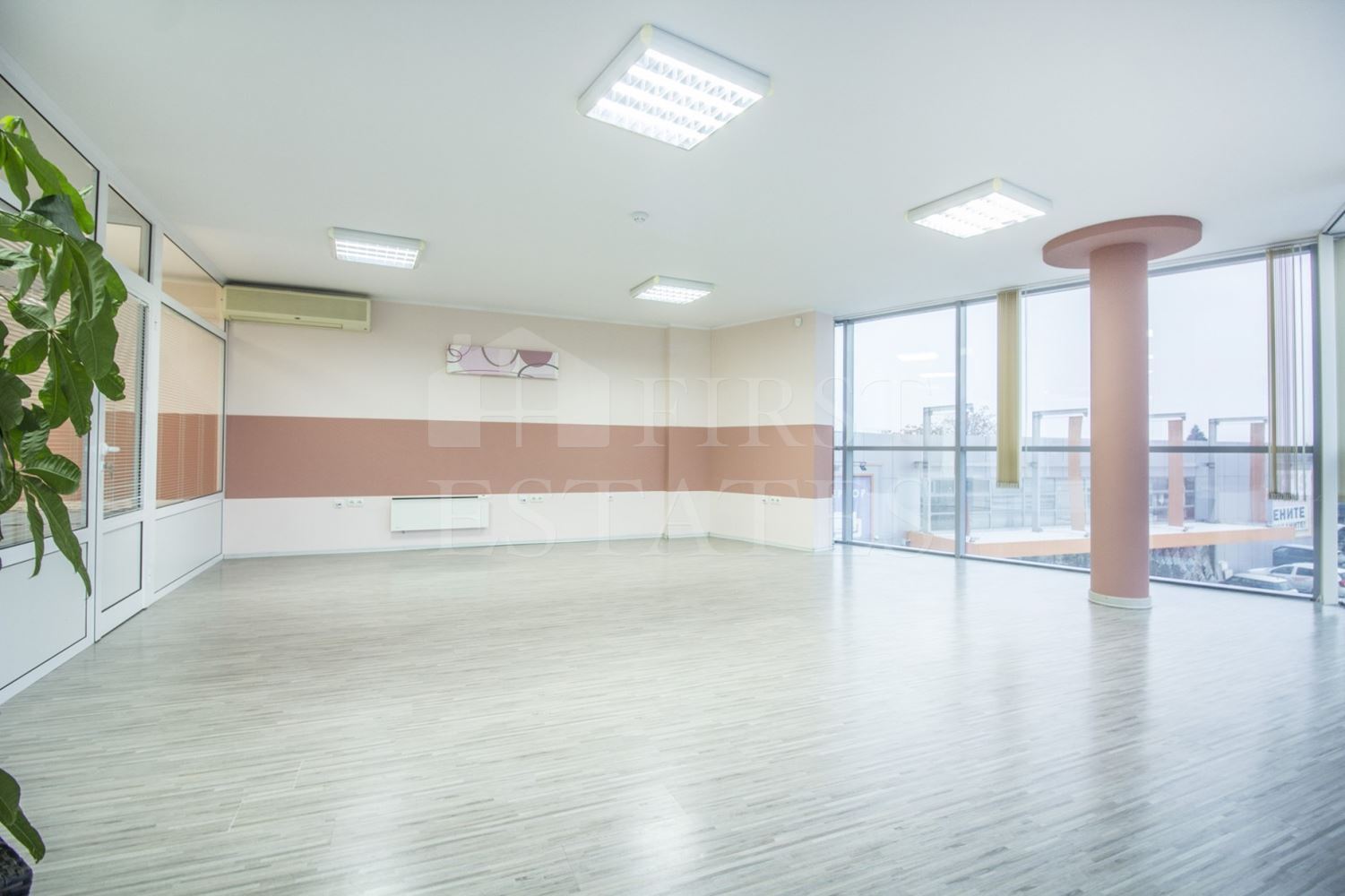1623 m² офисное здание продается