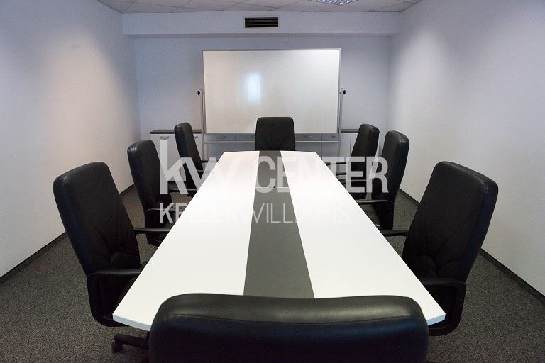 368 m² офис арендовать