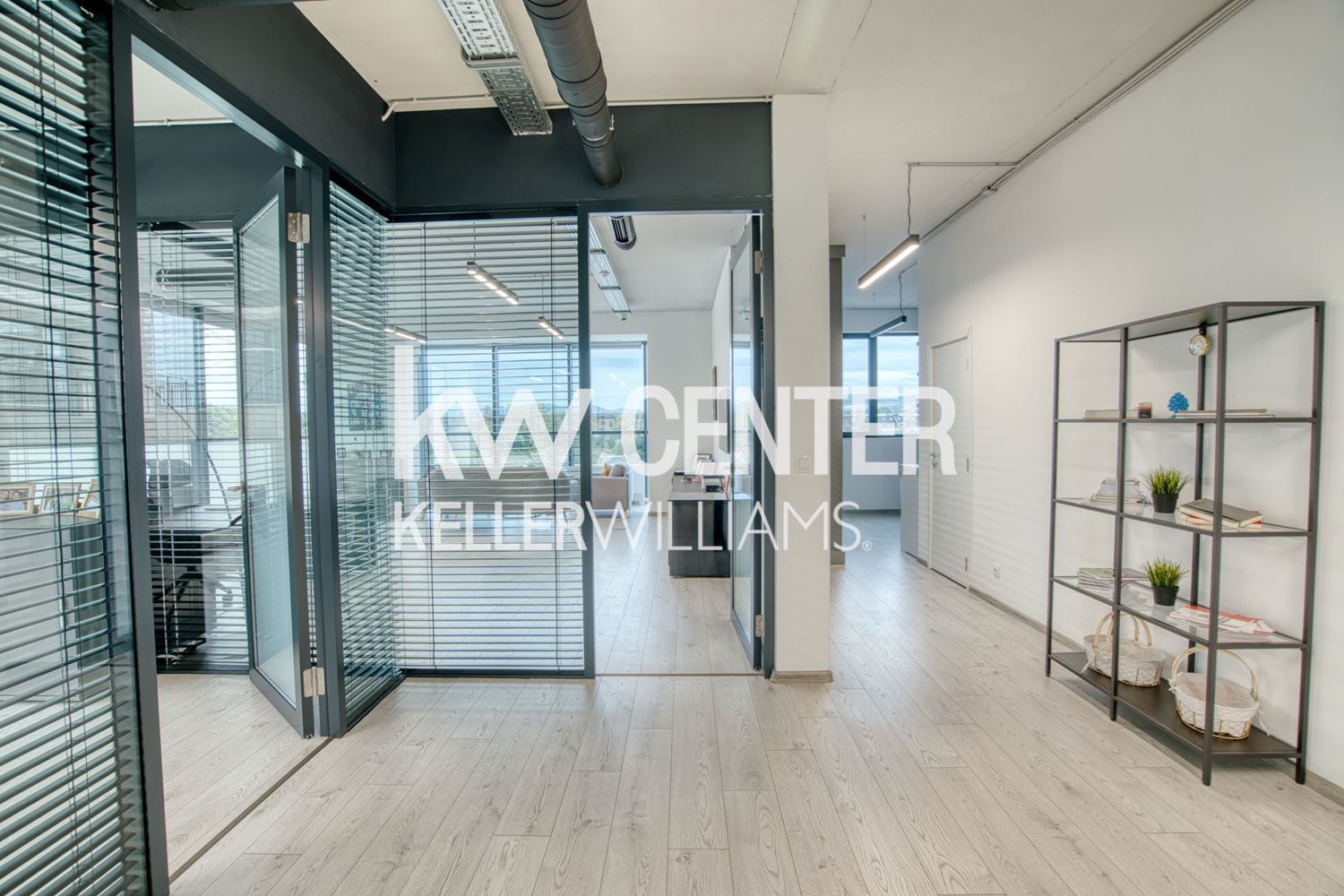 266 m² офис за продажба