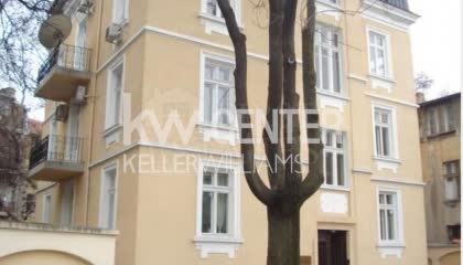 180 m² office for rent