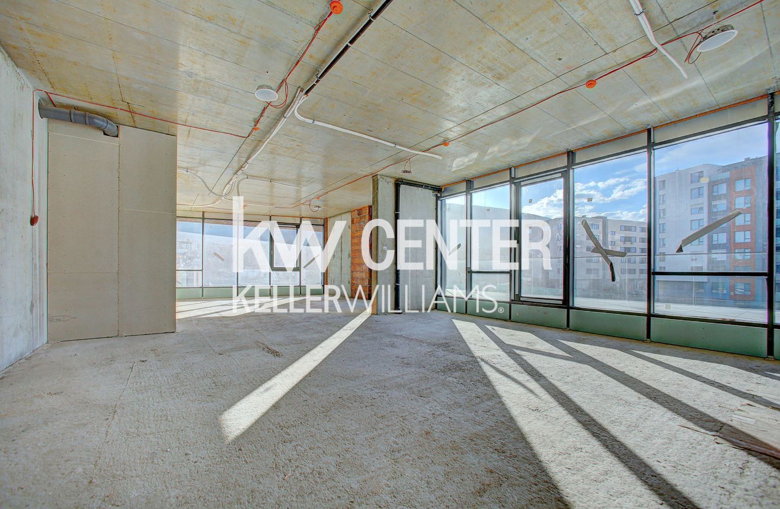 371 m² офис арендовать