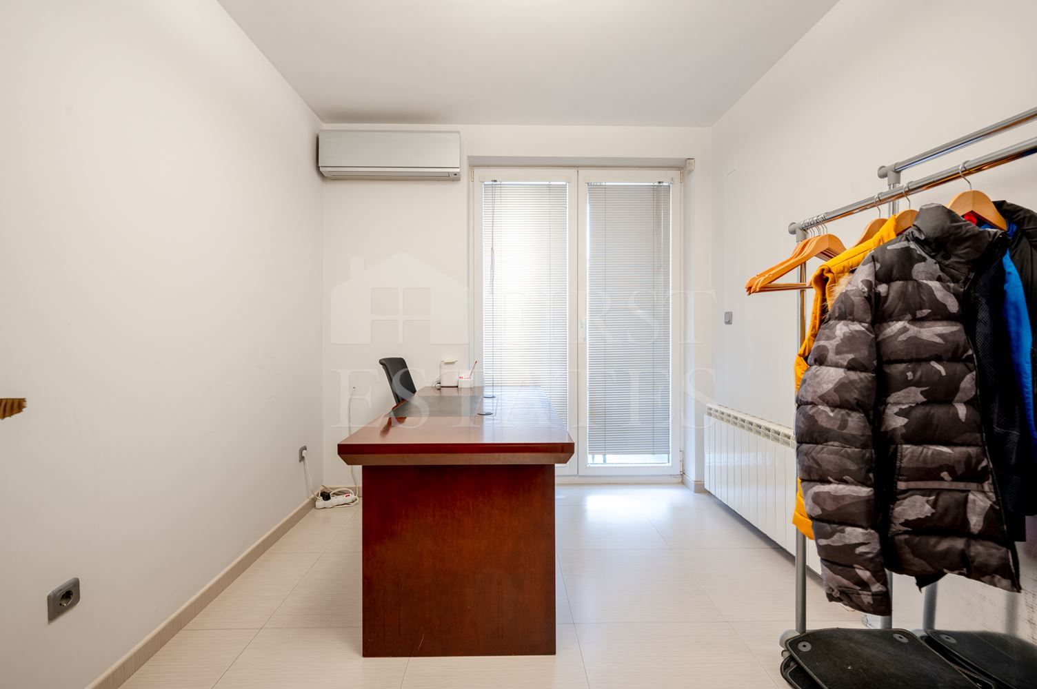 95 m² office for rent