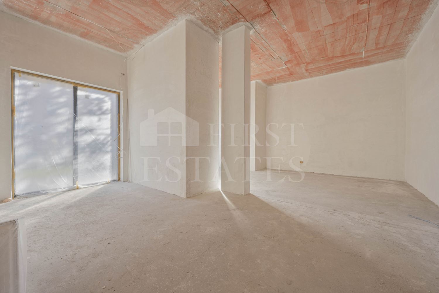 162 m² магазин