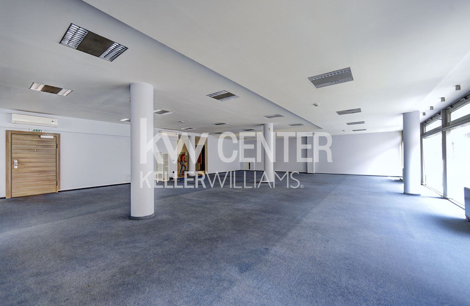 263 m² office for rent