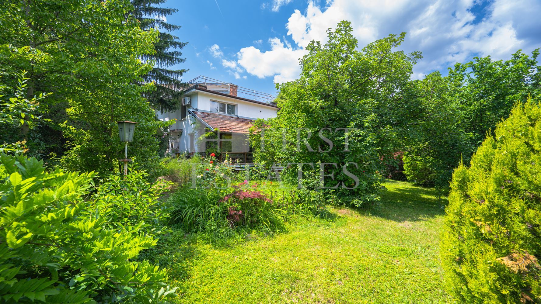 5 + bedroom house for sale